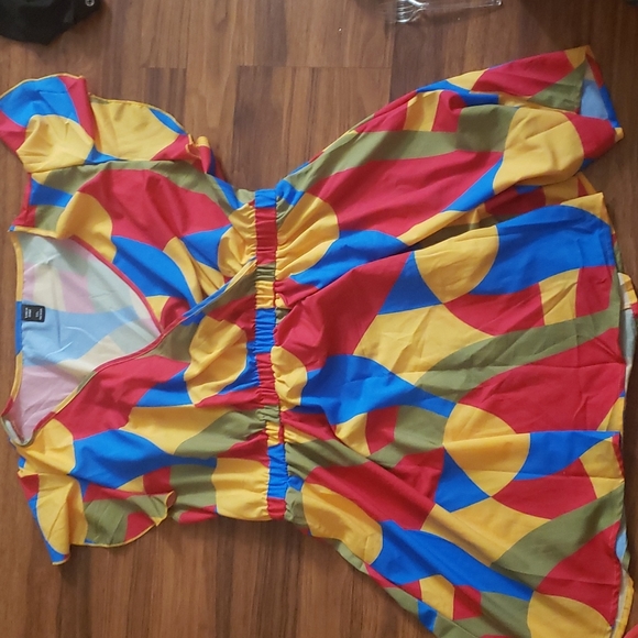 Dress - Picture 2 of 3